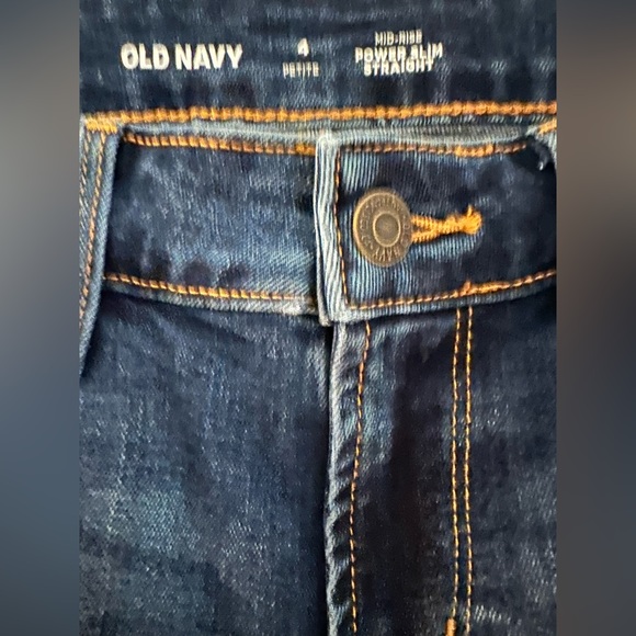 NWT OLD NAVY Petite 4 Mid- Rise Power Slim Straight Jeans - Picture 4 of 9